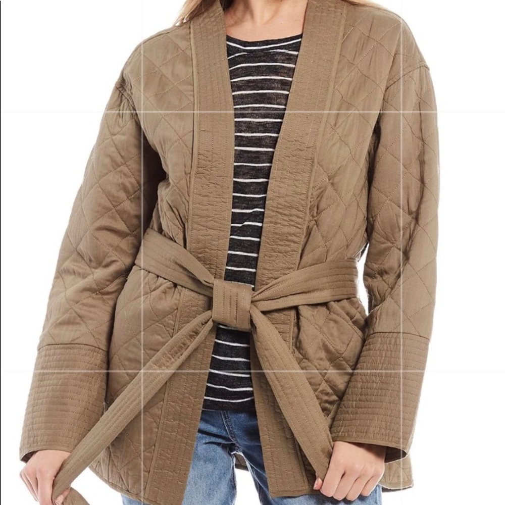 Billabong Piece Out Jacket Size Small. NEW